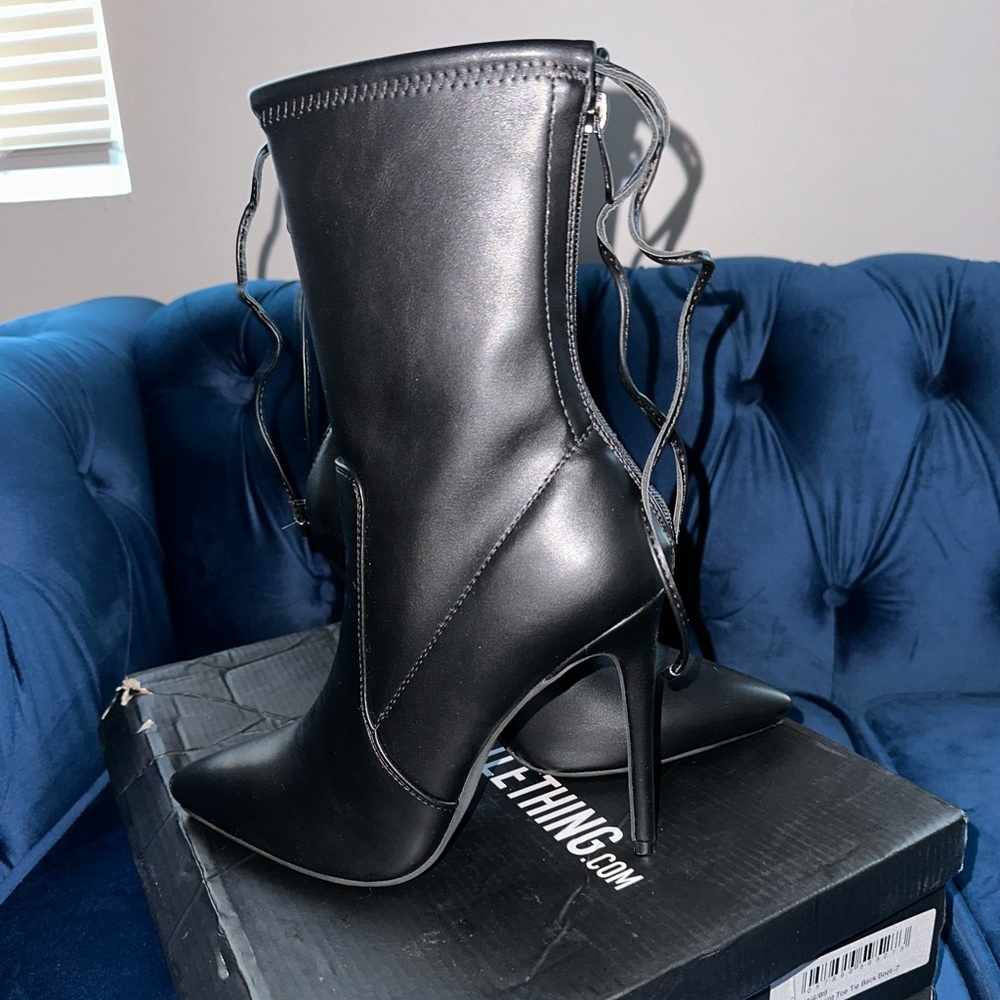 brand new PrettyLittleThing boots